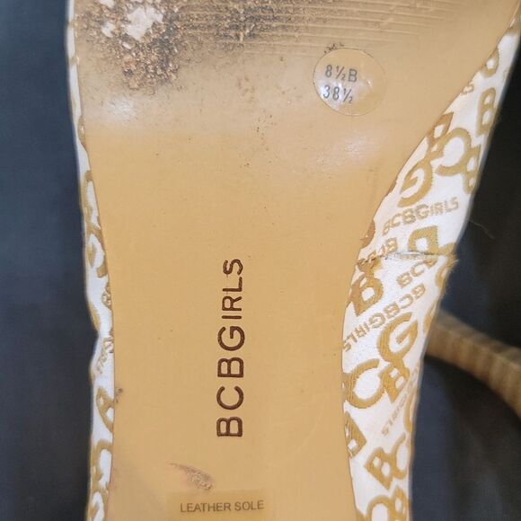 BCBGIRL POINTED TOE SLIP-ON WOMEN"S KITTEN PUMPS - Picture 14 of 16